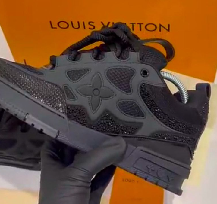 Fashion Product P000697