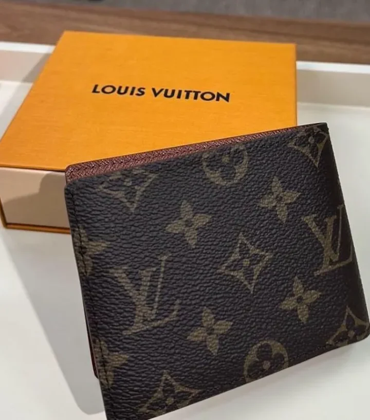 Fashion Product P000216