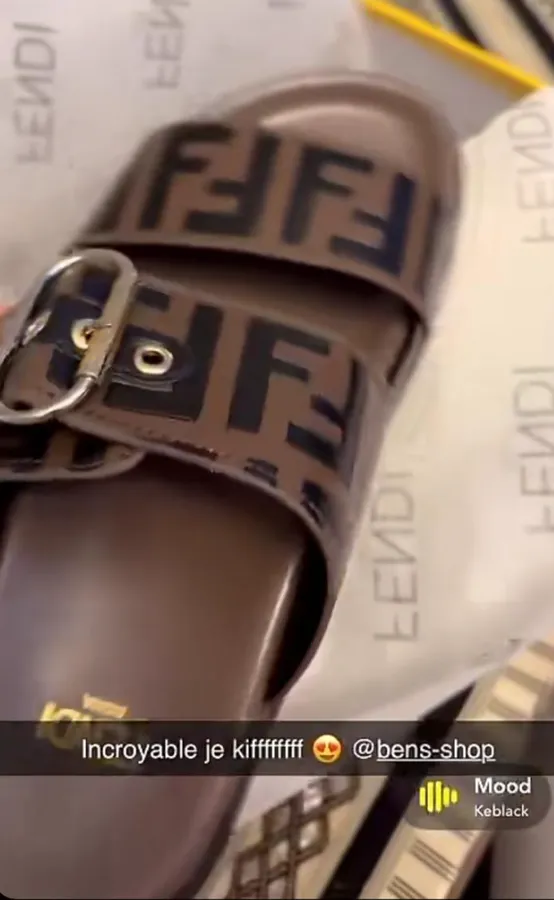 Fashion Product P000535