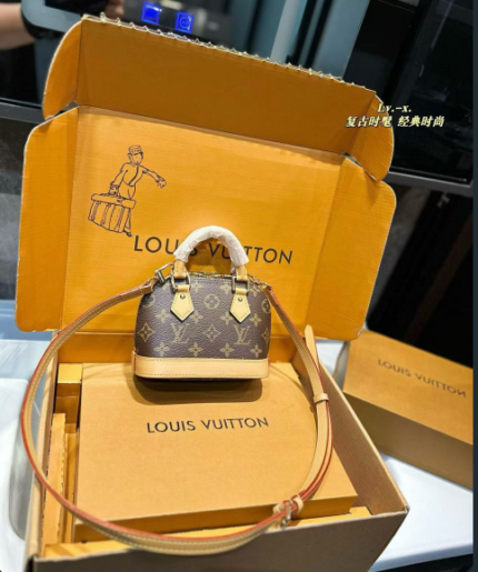 Fashion Product P001222